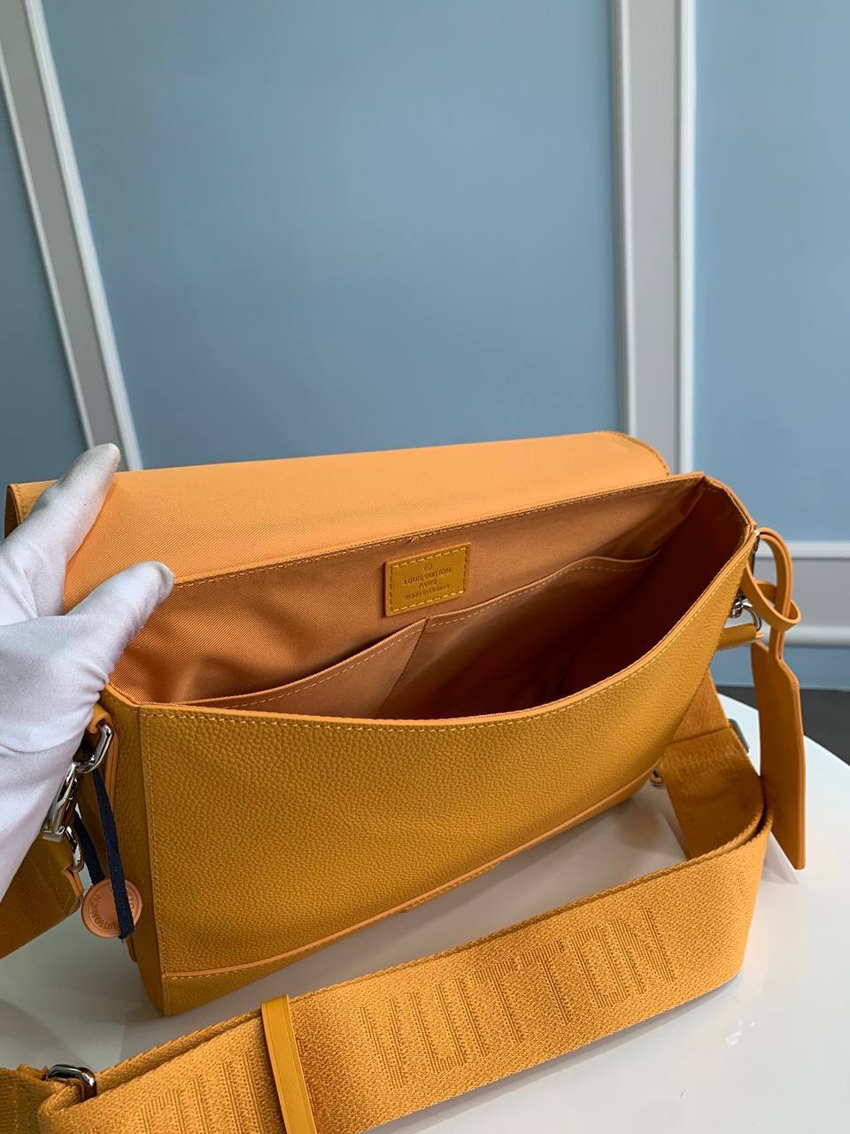 Мессенджер стильный Louis Vuitton BP-31963 Мессенджер стильный Louis Vuitton BP-31963