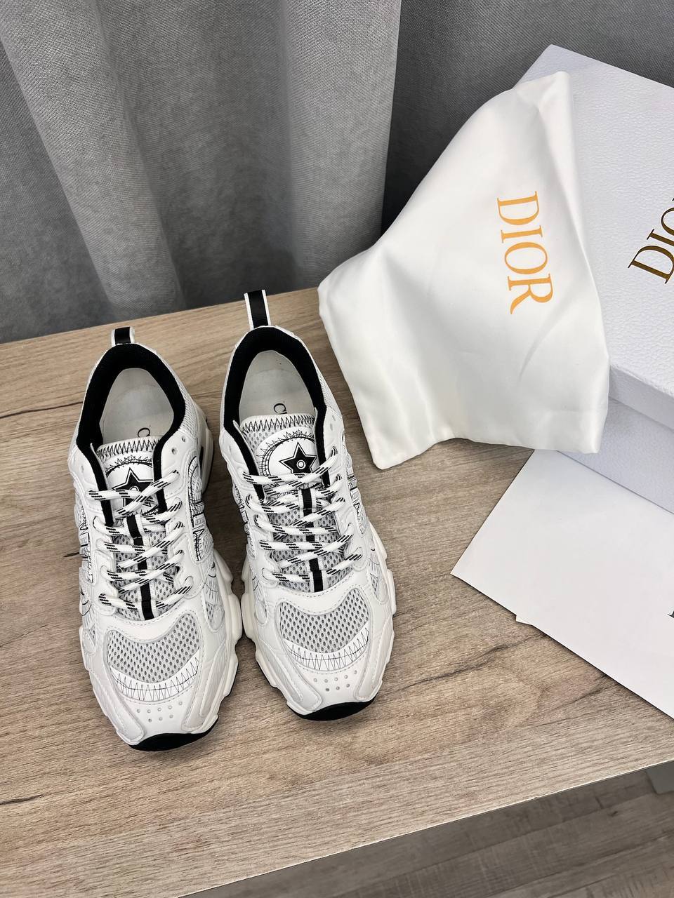 Премиум кроссовки Christian Dior BP-52784 Премиум кроссовки Christian Dior BP-52784