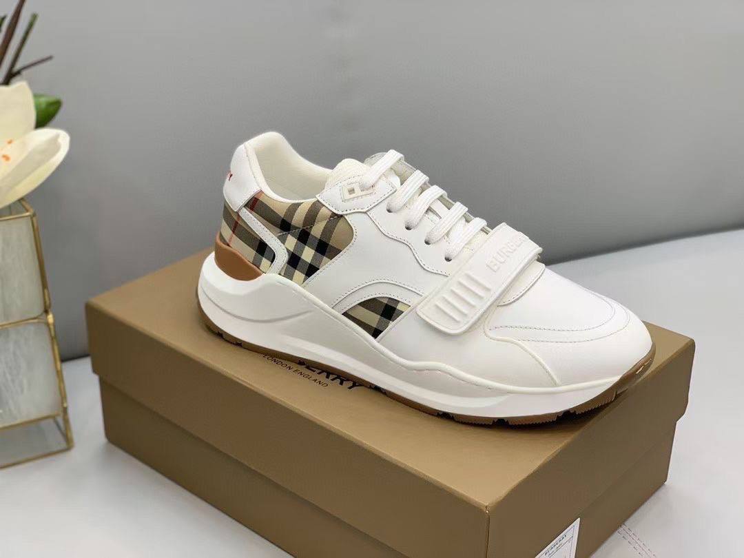 Burberry повседневные кроссовки BP-26757 Burberry повседневные кроссовки BP-26757