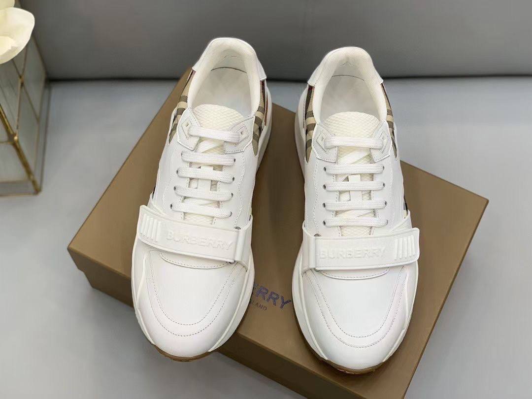 Burberry повседневные кроссовки BP-26757 Burberry повседневные кроссовки BP-26757