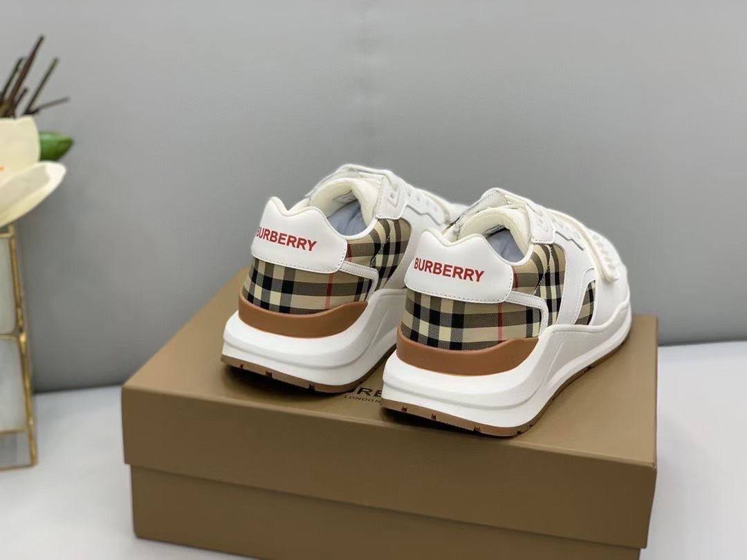 Burberry повседневные кроссовки BP-26757 Burberry повседневные кроссовки BP-26757