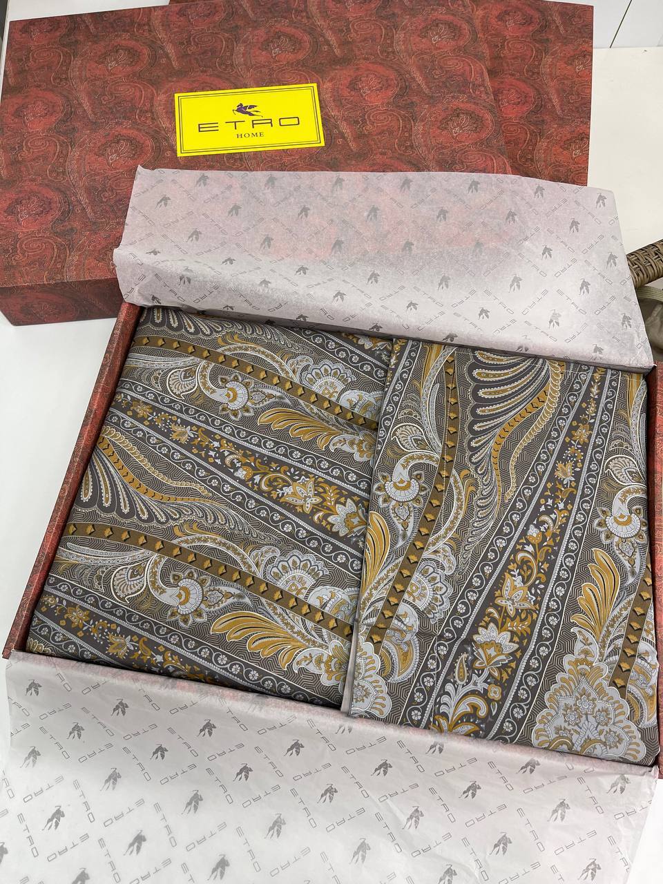 Комплект постельного белья от Etro BP-20703 Комплект постельного белья от Etro BP-20703