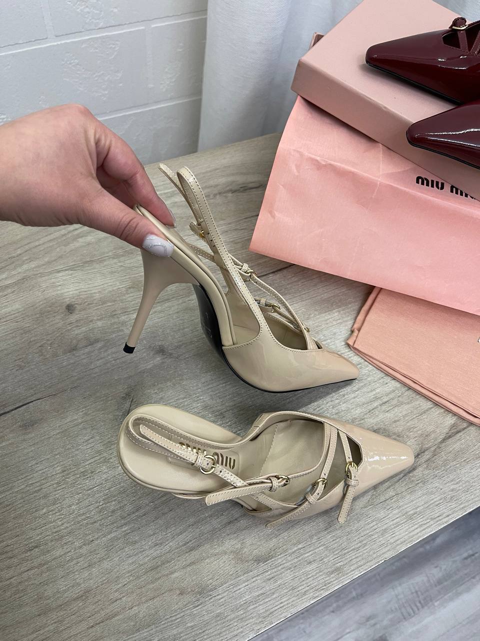 Повседневные туфли Miu Miu BP-45164 Повседневные туфли Miu Miu BP-45164