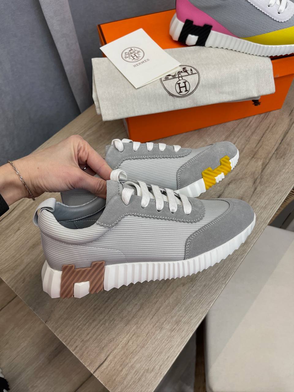 Коллекционные кроссовки Hermes BP-51200 Коллекционные кроссовки Hermes BP-51200