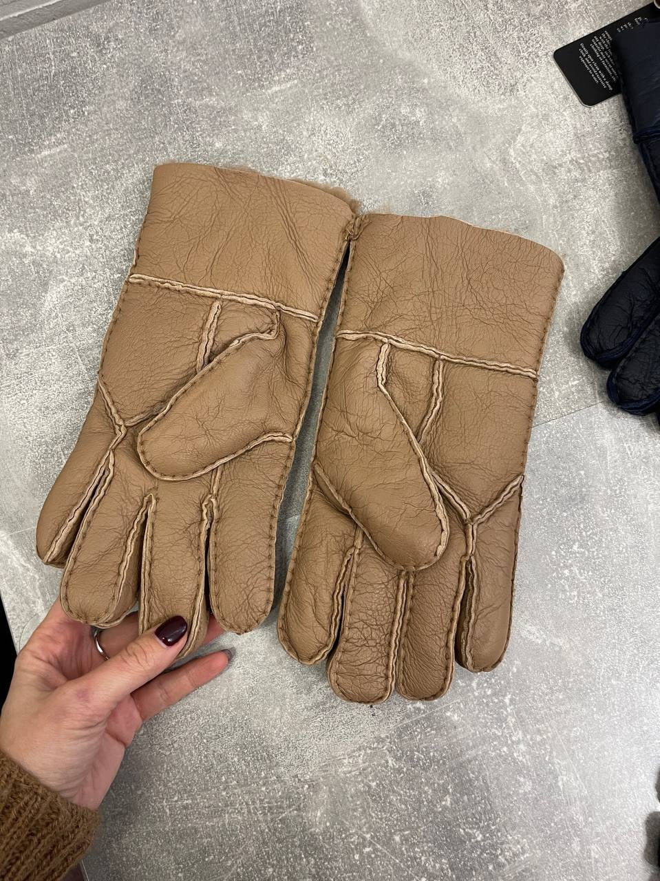 Ugg Australia BP-43163 стильные перчатки мужские Ugg Australia BP-43163 стильные перчатки мужские