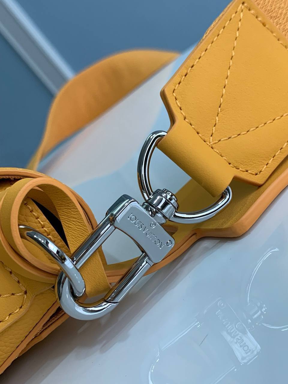 Мессенджер стильный Louis Vuitton BP-31963 Мессенджер стильный Louis Vuitton BP-31963