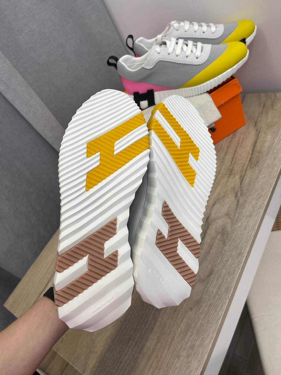 Коллекционные кроссовки Hermes BP-51200 Коллекционные кроссовки Hermes BP-51200