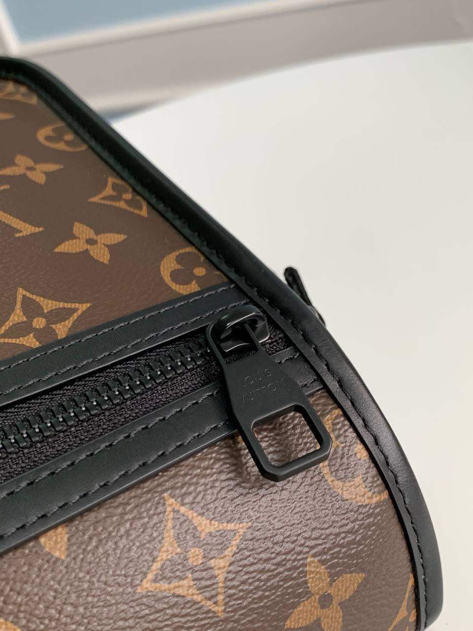 Мессенджер люкс Louis Vuitton BP-29308 Мессенджер люкс Louis Vuitton BP-29308