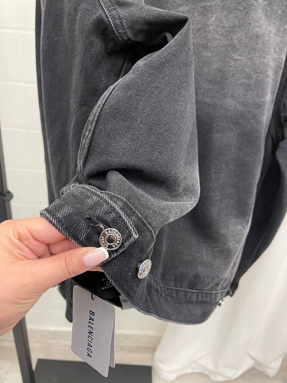 Джинсовая куртка Balenciaga BP-45736 Джинсовая куртка Balenciaga BP-45736