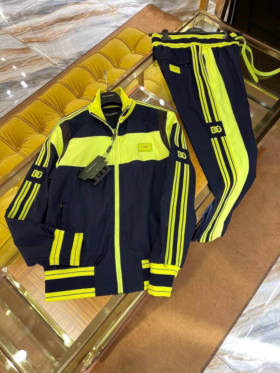 Костюм спортивный от Dolce & Gabbana BP-20476 Костюм спортивный от Dolce & Gabbana BP-20476