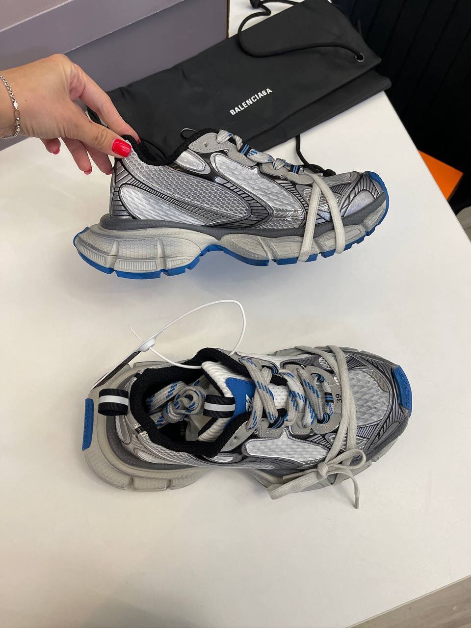 Повседневные кроссовки Balenciaga BP-52714 Повседневные кроссовки Balenciaga BP-52714