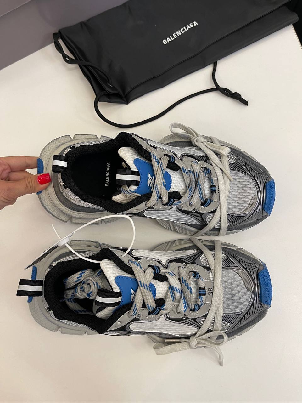 Повседневные кроссовки Balenciaga BP-52714 Повседневные кроссовки Balenciaga BP-52714
