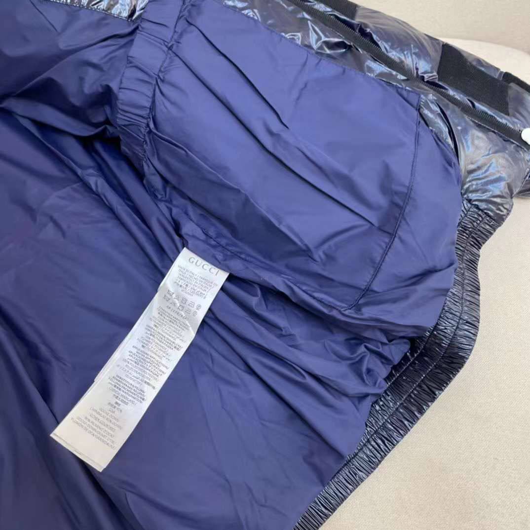 Пуховик Gucci BP-40907 стильный Пуховик Gucci BP-40907 стильный