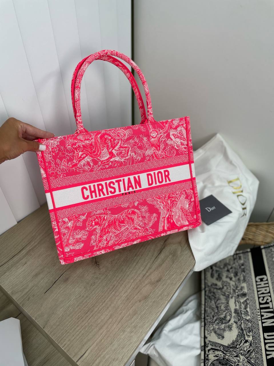 Сумка женская Book Tote Toile de Jouy 36см Christian Dior BP-16469 Сумка женская Book Tote Toile de Jouy 36см Christian Dior BP-16469