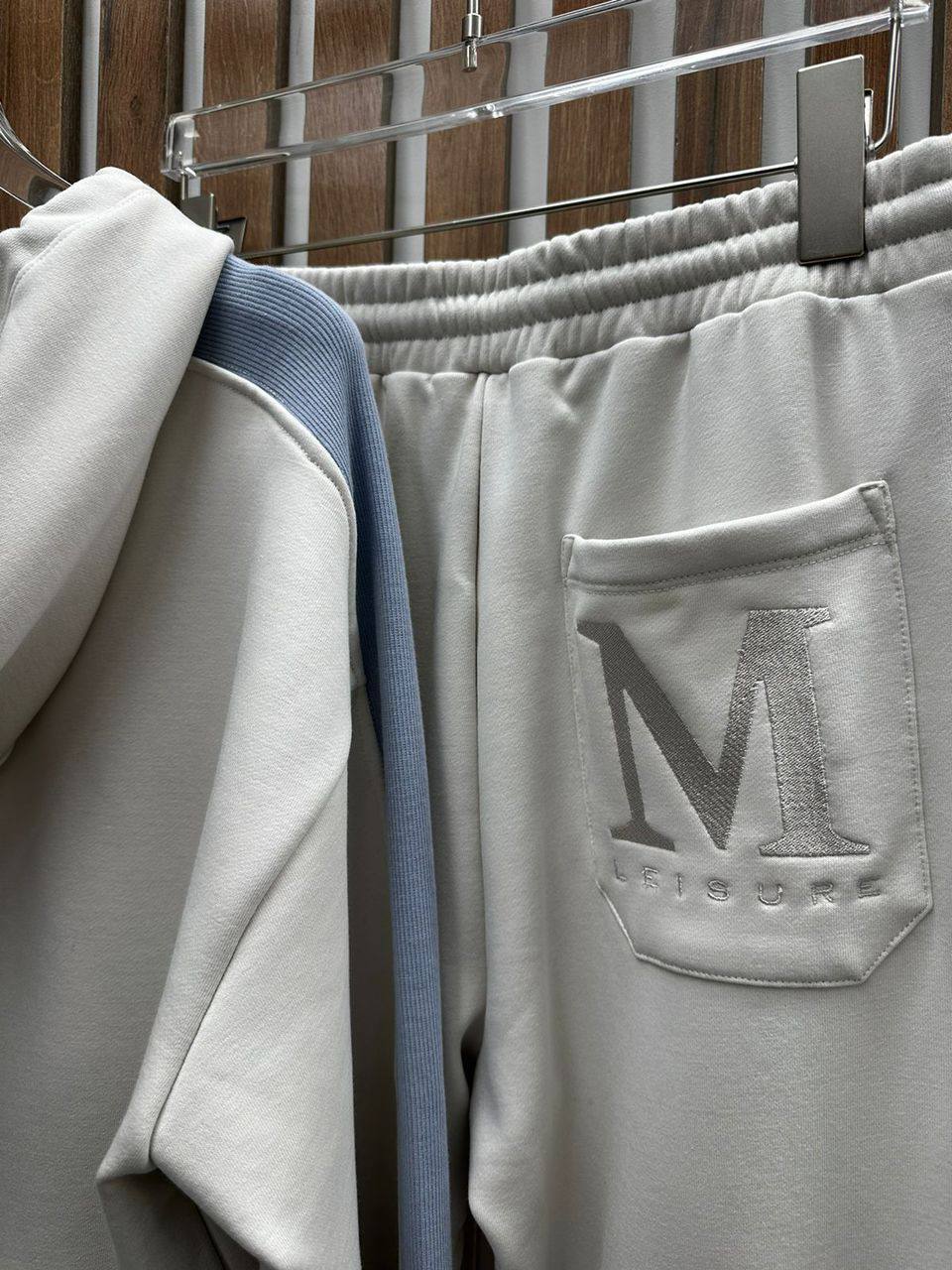 Повседневный спортивный костюм Max Mara BP-46906 Повседневный спортивный костюм Max Mara BP-46906