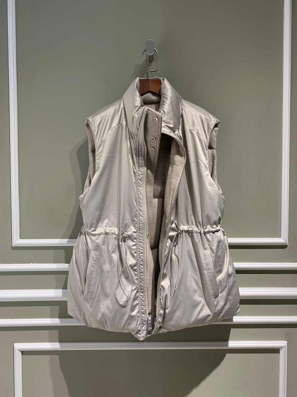 Двухсторонний трендовый жилет Loro Piana BP-20517 Двухсторонний трендовый жилет Loro Piana BP-20517