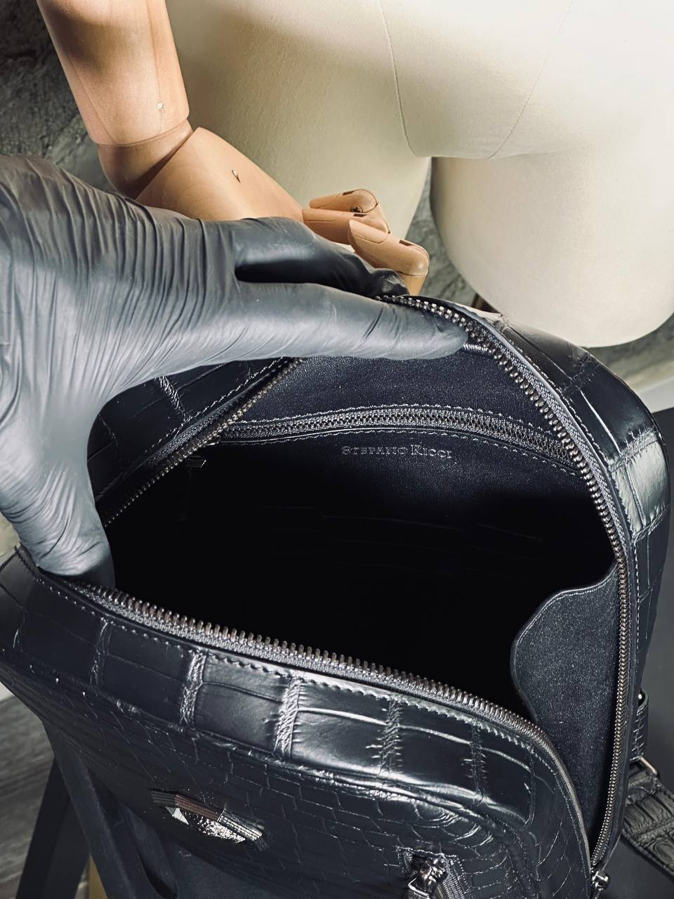 Мессенджер из крокодиловой кожи премиум класса Stefano Ricci BP-43186 Мессенджер из крокодиловой кожи премиум класса Stefano Ricci BP-43186