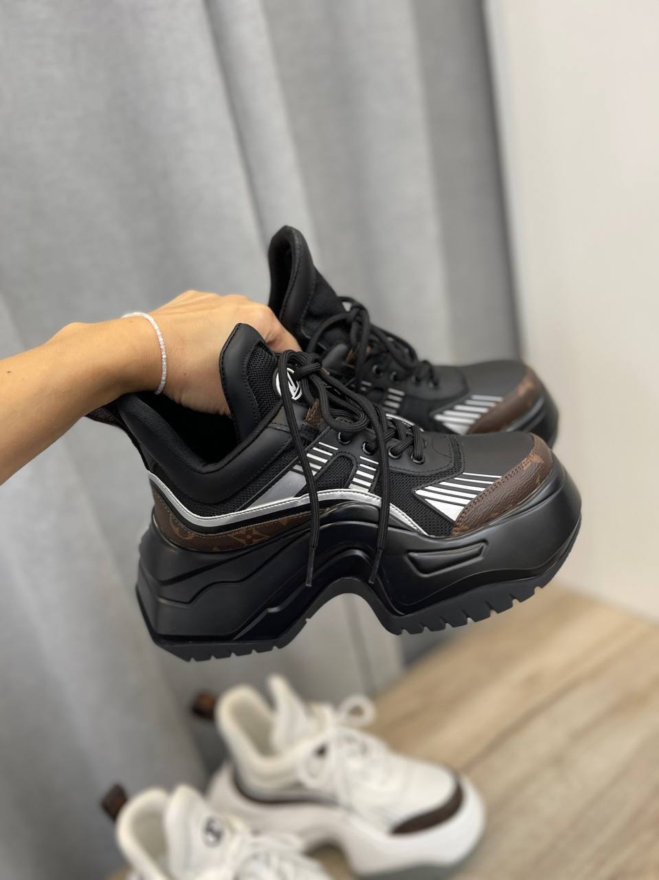 Коллекционные кроссовки на платформе Archlight 2.0 Louis Vuitton BP-38479 Коллекционные кроссовки на платформе Archlight 2.0 Louis Vuitton BP-38479