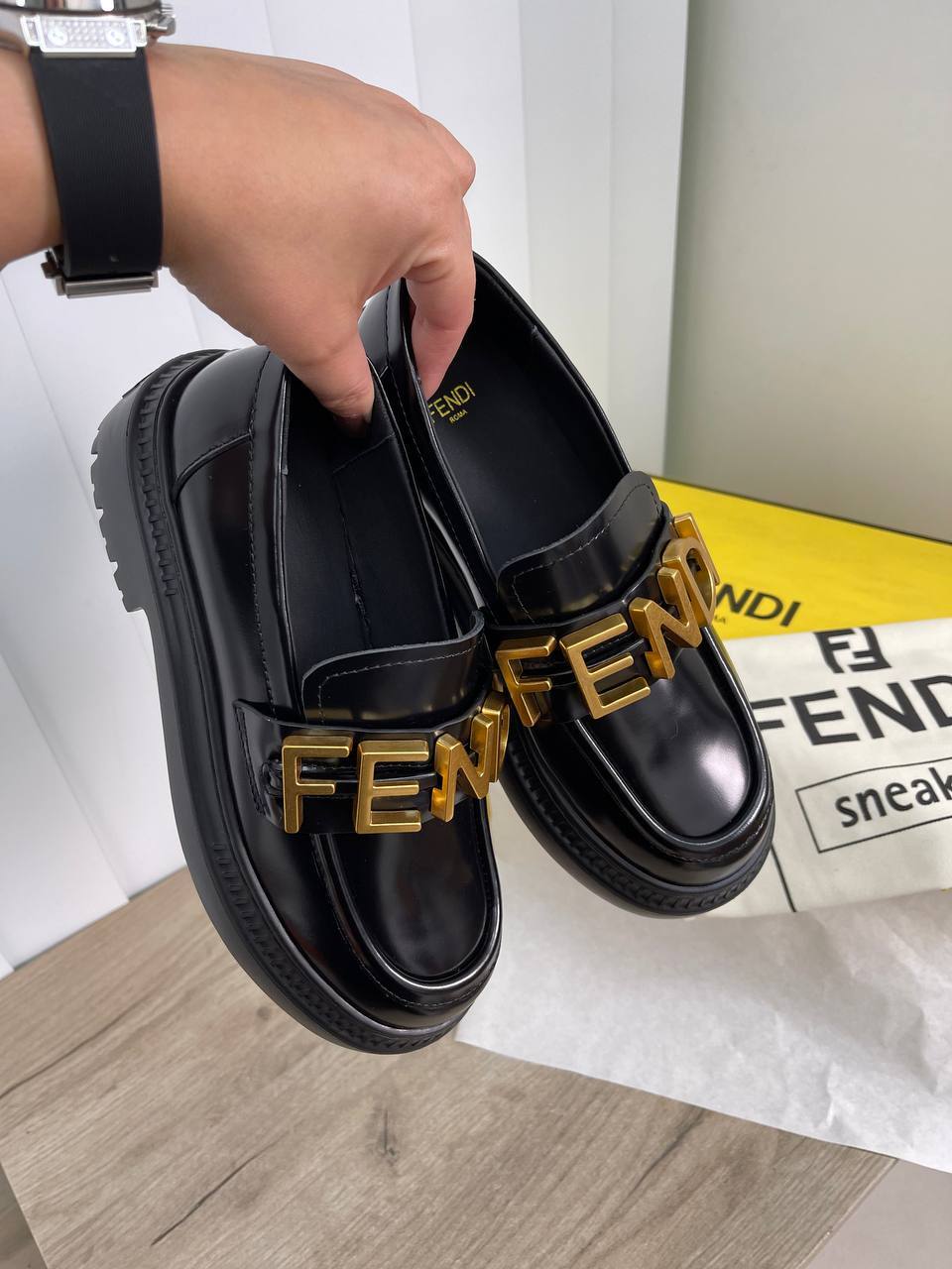 Повседневные дерби Fendi BP-24326 Повседневные дерби Fendi BP-24326