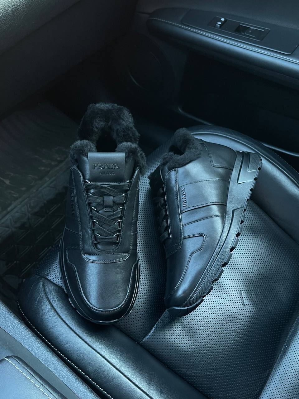 Prada кроссовки стильные BP-21131 Prada кроссовки стильные BP-21131