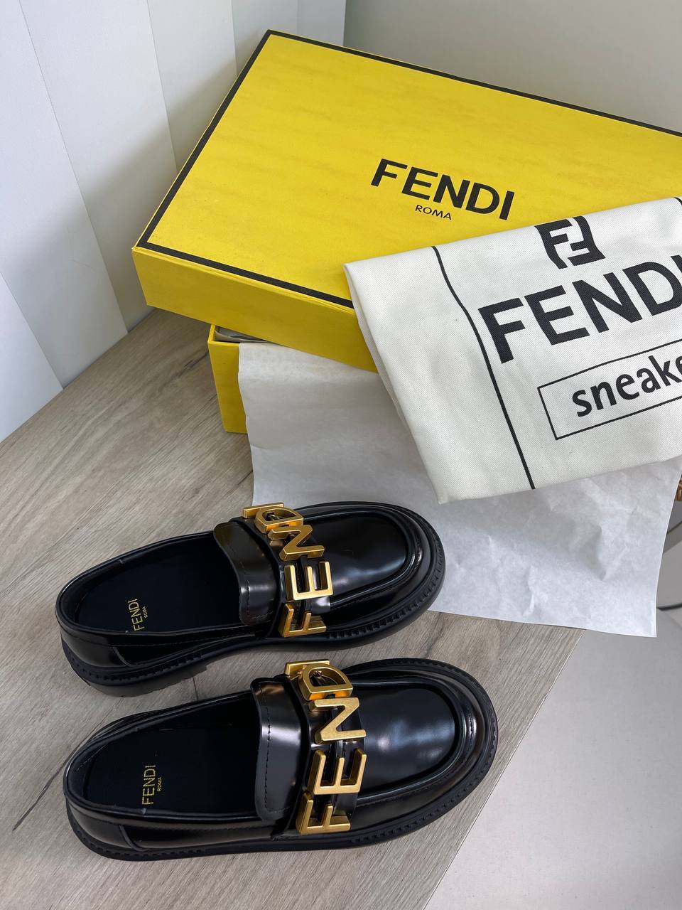 Повседневные дерби Fendi BP-24326 Повседневные дерби Fendi BP-24326