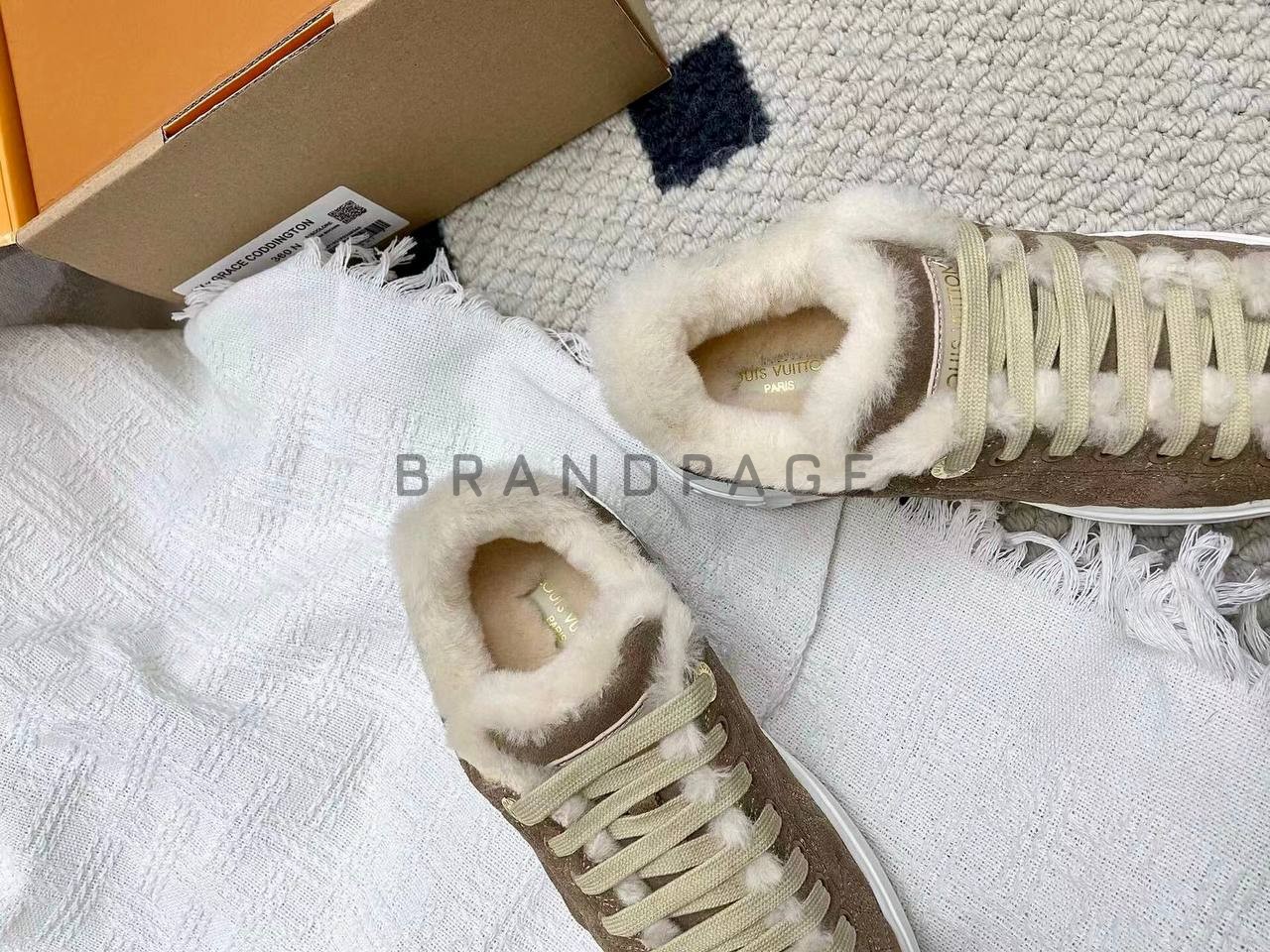 Кроссовки женские меховые Louis Vuitton из меха BPLUX12561 Кроссовки женские меховые Louis Vuitton из меха BPLUX12561