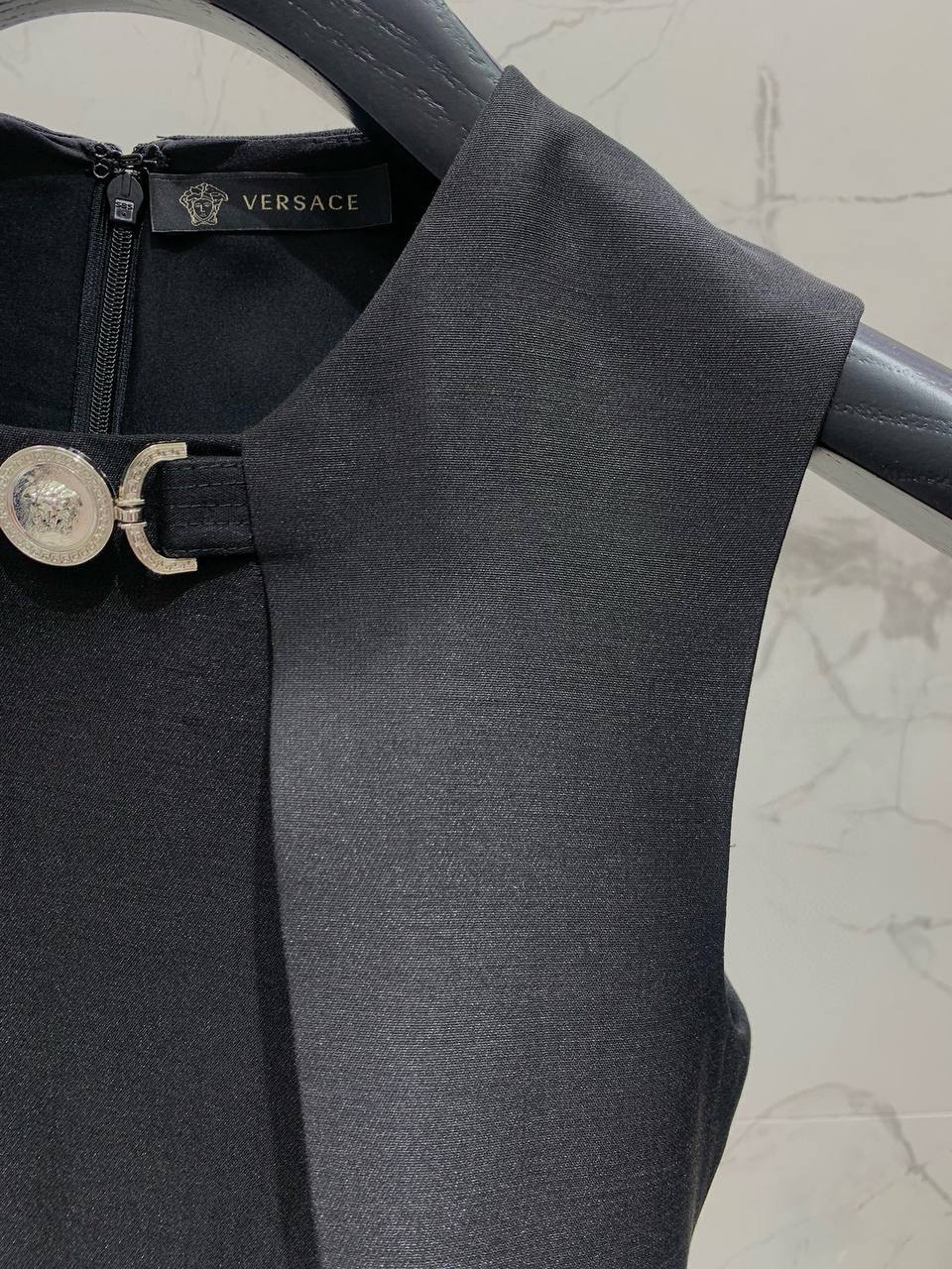 Платье черное дизайнерское Versace BP-623459 Платье черное дизайнерское Versace BP-623459