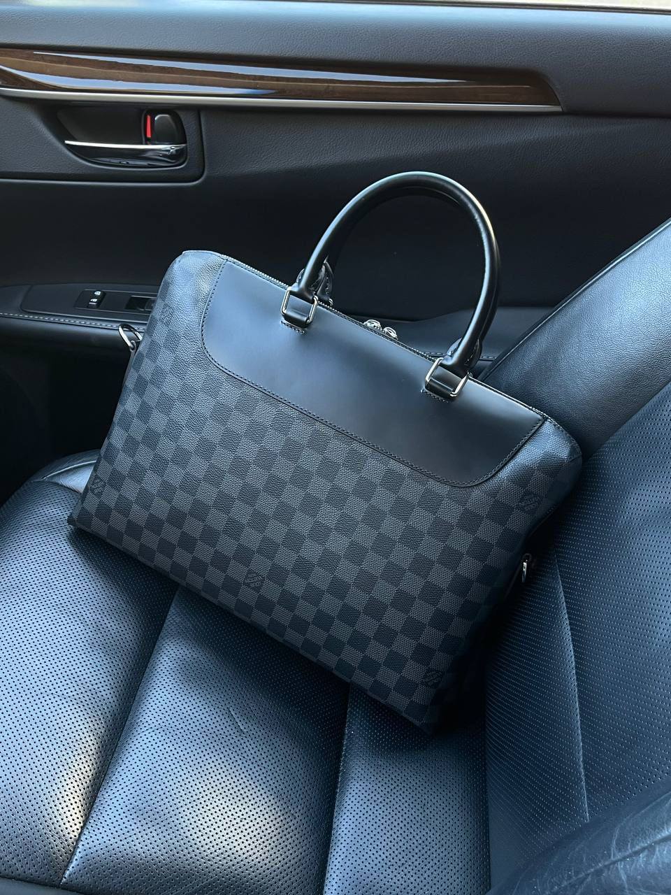 Сумка мужская эксклюзивная Louis Vuitton BP-46934 Сумка мужская эксклюзивная Louis Vuitton BP-46934