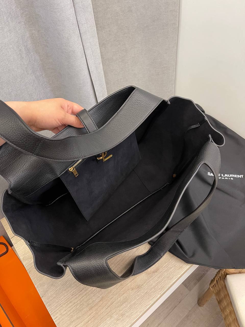 Повседневная женская сумка Yves Saint Laurent BP-52037 Повседневная женская сумка Yves Saint Laurent BP-52037