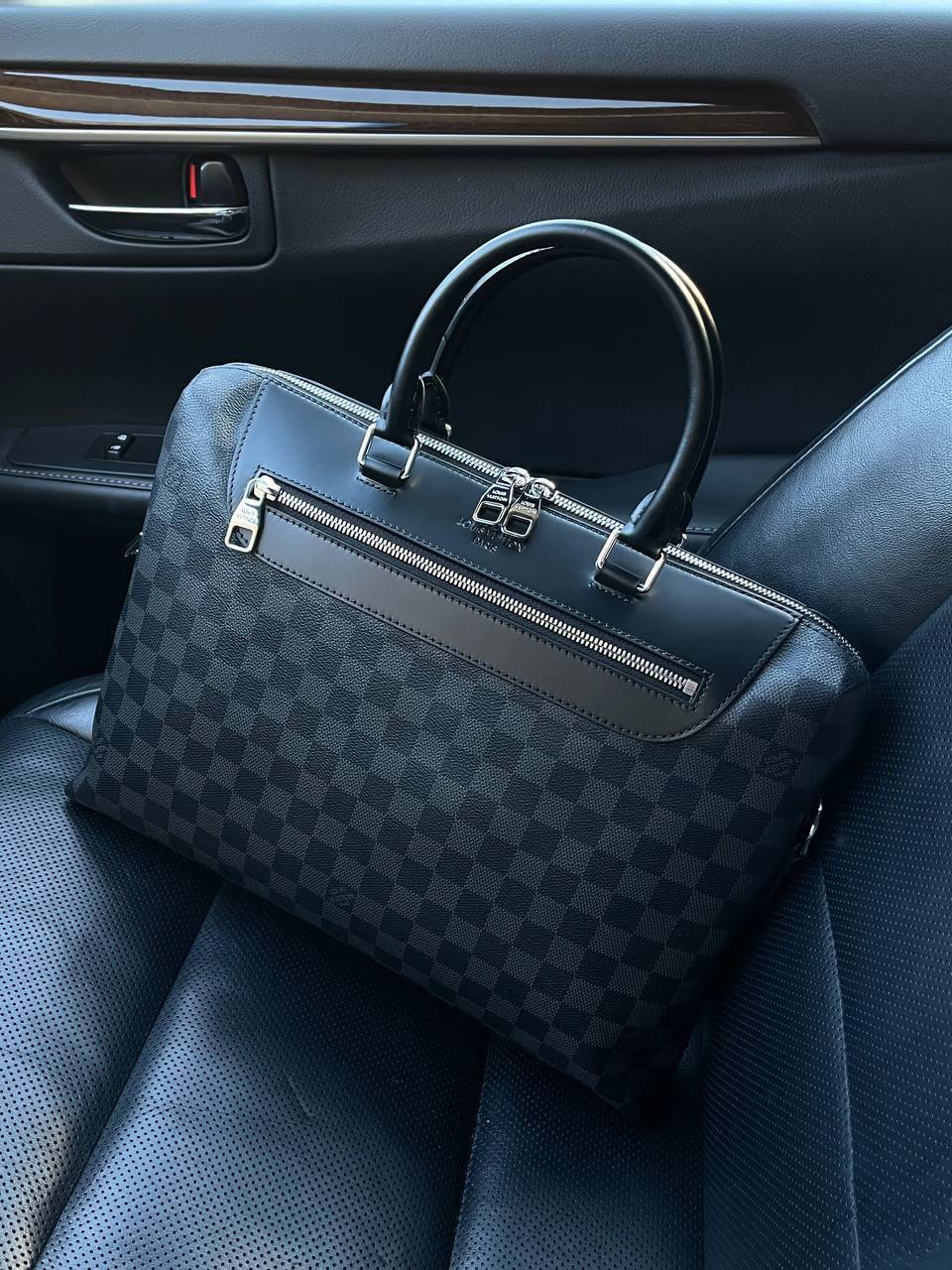 Сумка мужская эксклюзивная Louis Vuitton BP-46934 Сумка мужская эксклюзивная Louis Vuitton BP-46934