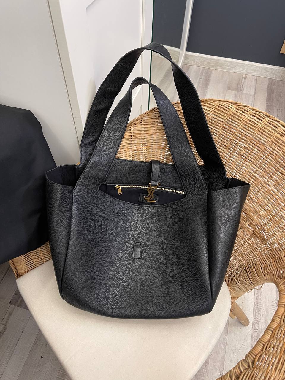 Повседневная женская сумка Yves Saint Laurent BP-52037 Повседневная женская сумка Yves Saint Laurent BP-52037