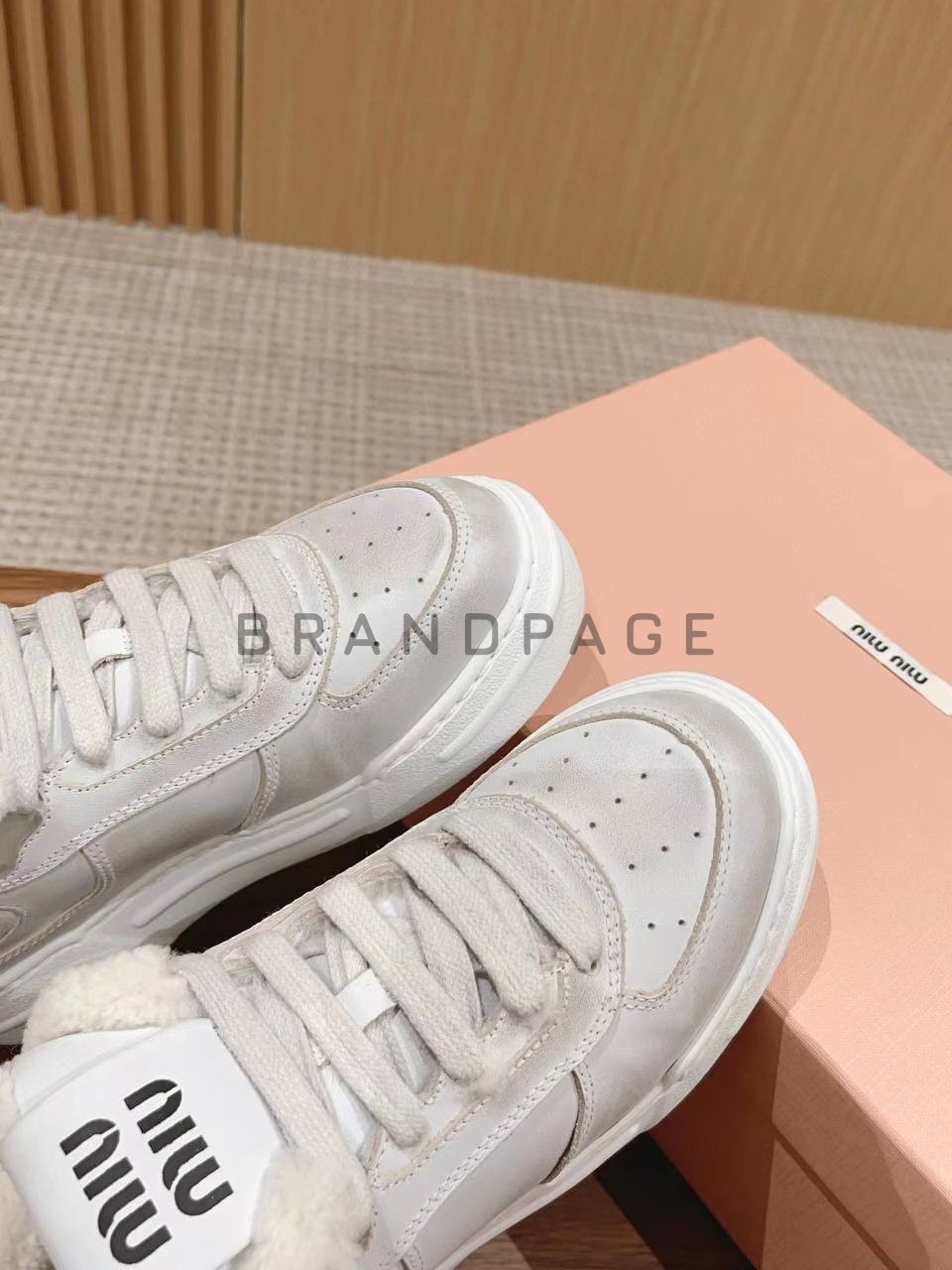 Кроссовки с мехом Miu Miu BPLUX12479 Кроссовки с мехом Miu Miu BPLUX12479