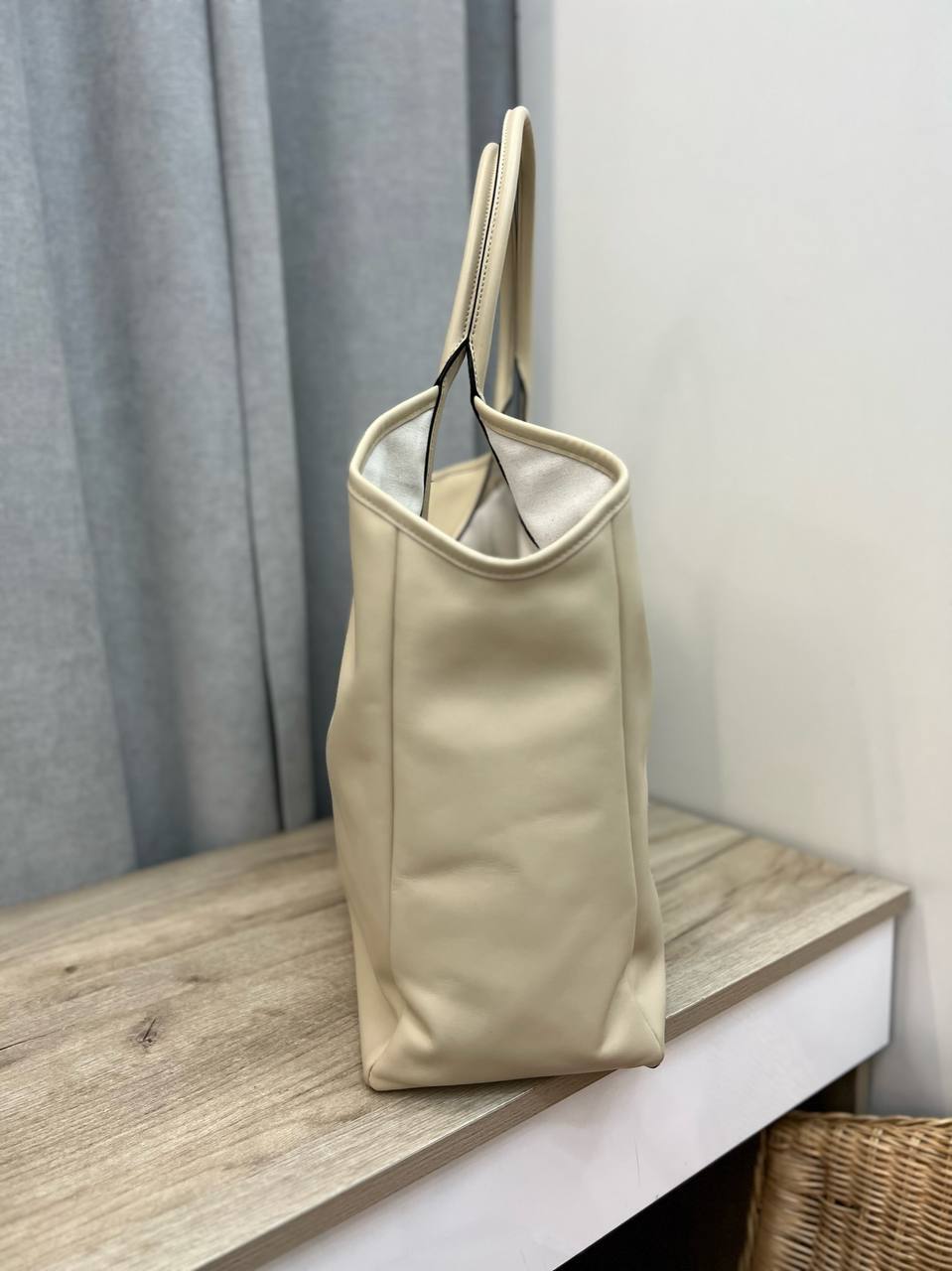 Коллекционная женская сумка Miu Miu BP-42974 Коллекционная женская сумка Miu Miu BP-42974