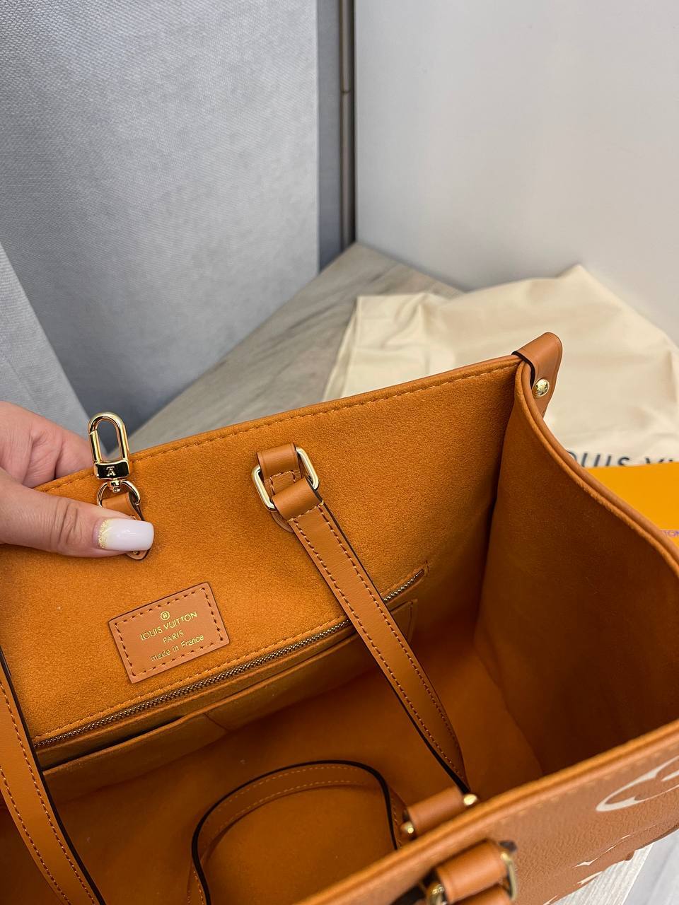 Коричневая женская сумка элитная Louis Vuitton BP-40577 Коричневая женская сумка элитная Louis Vuitton BP-40577