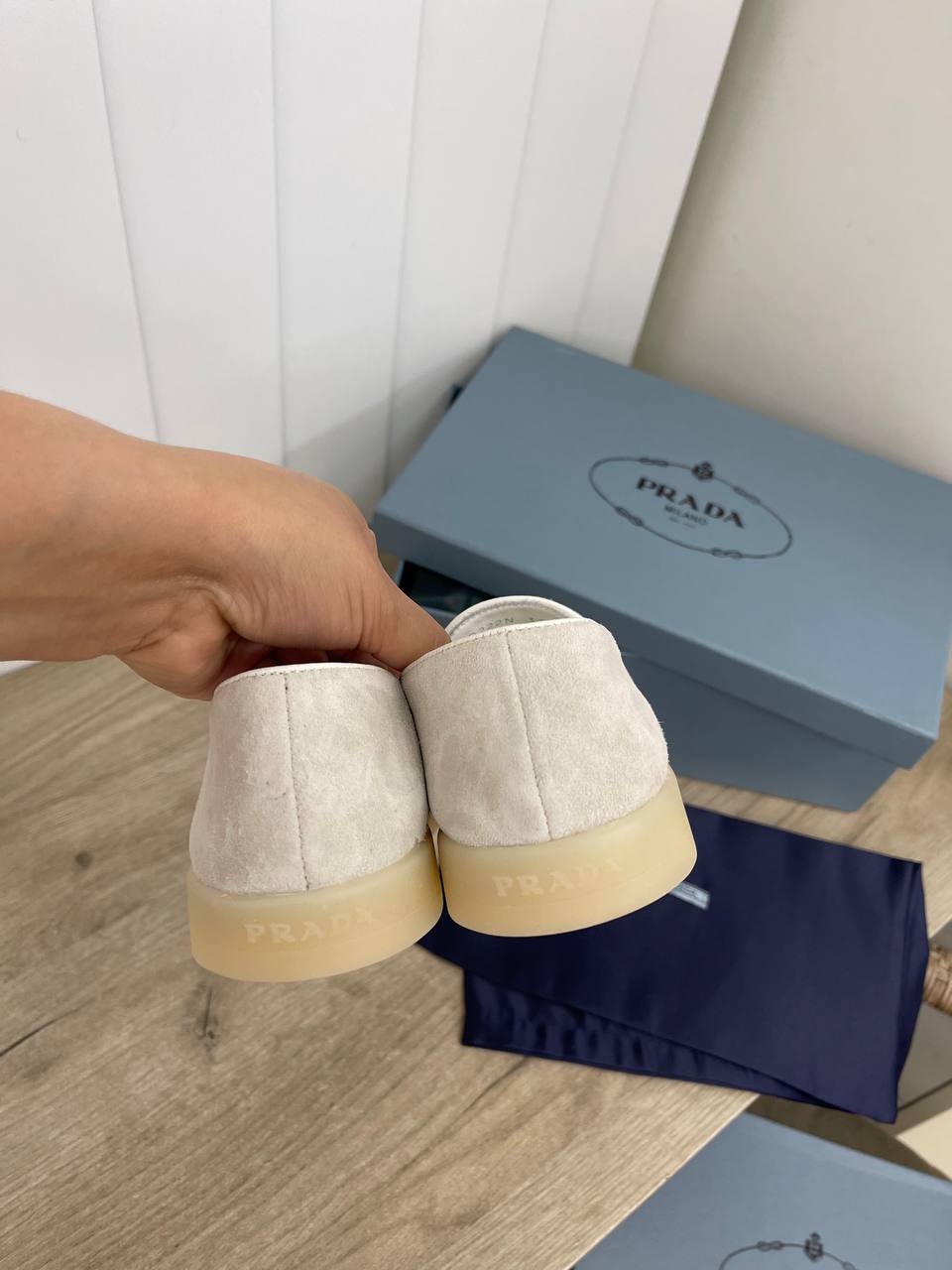 Трендовые слипоны Prada BP-37058 Трендовые слипоны Prada BP-37058