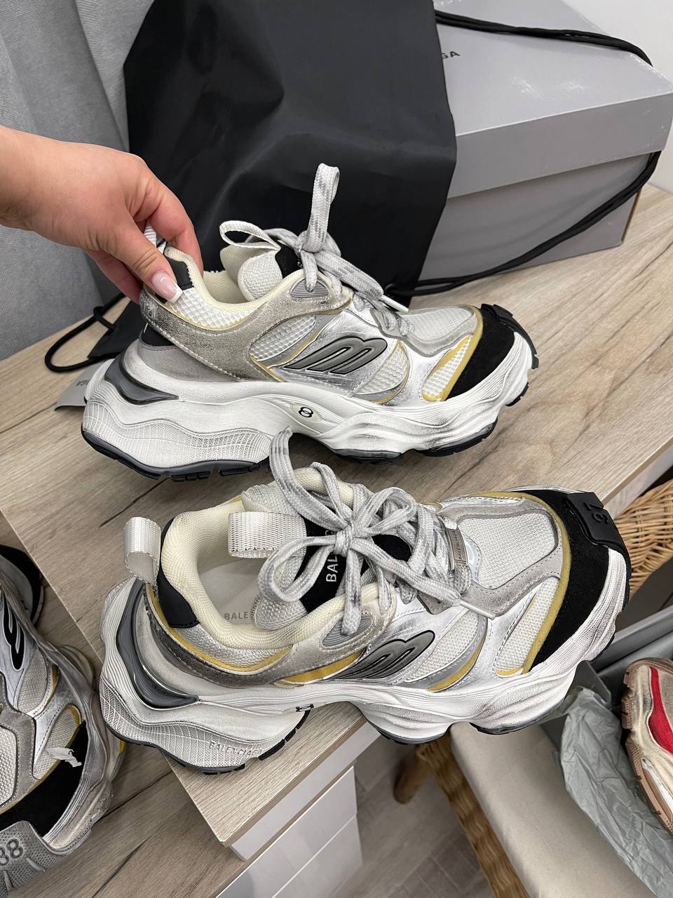 Коллекционные кроссовки Balenciaga BP-45944 Коллекционные кроссовки Balenciaga BP-45944