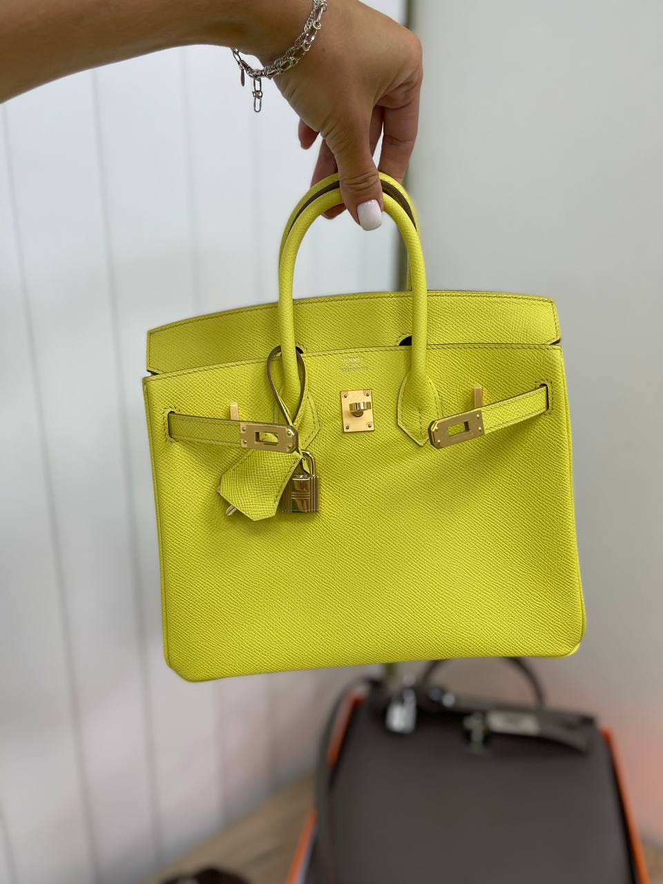 Сумка женская коллекционная Hermes Birkin 25 cm, Epsom Color Soufre BP-15589 Сумка женская коллекционная Hermes Birkin 25 cm, Epsom Color Soufre BP-15589