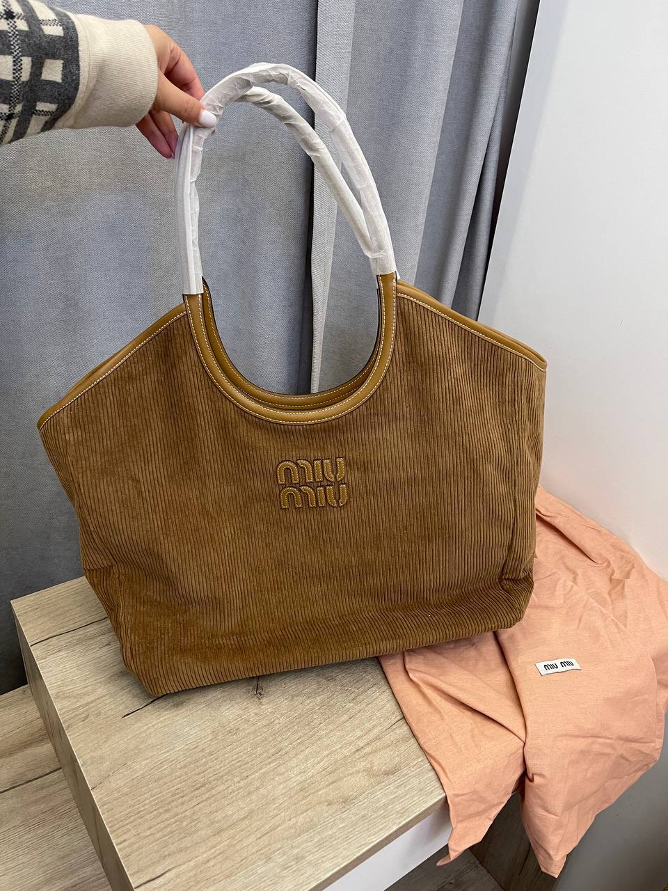 Элитная женская сумка Miu Miu BP-50925 Элитная женская сумка Miu Miu BP-50925