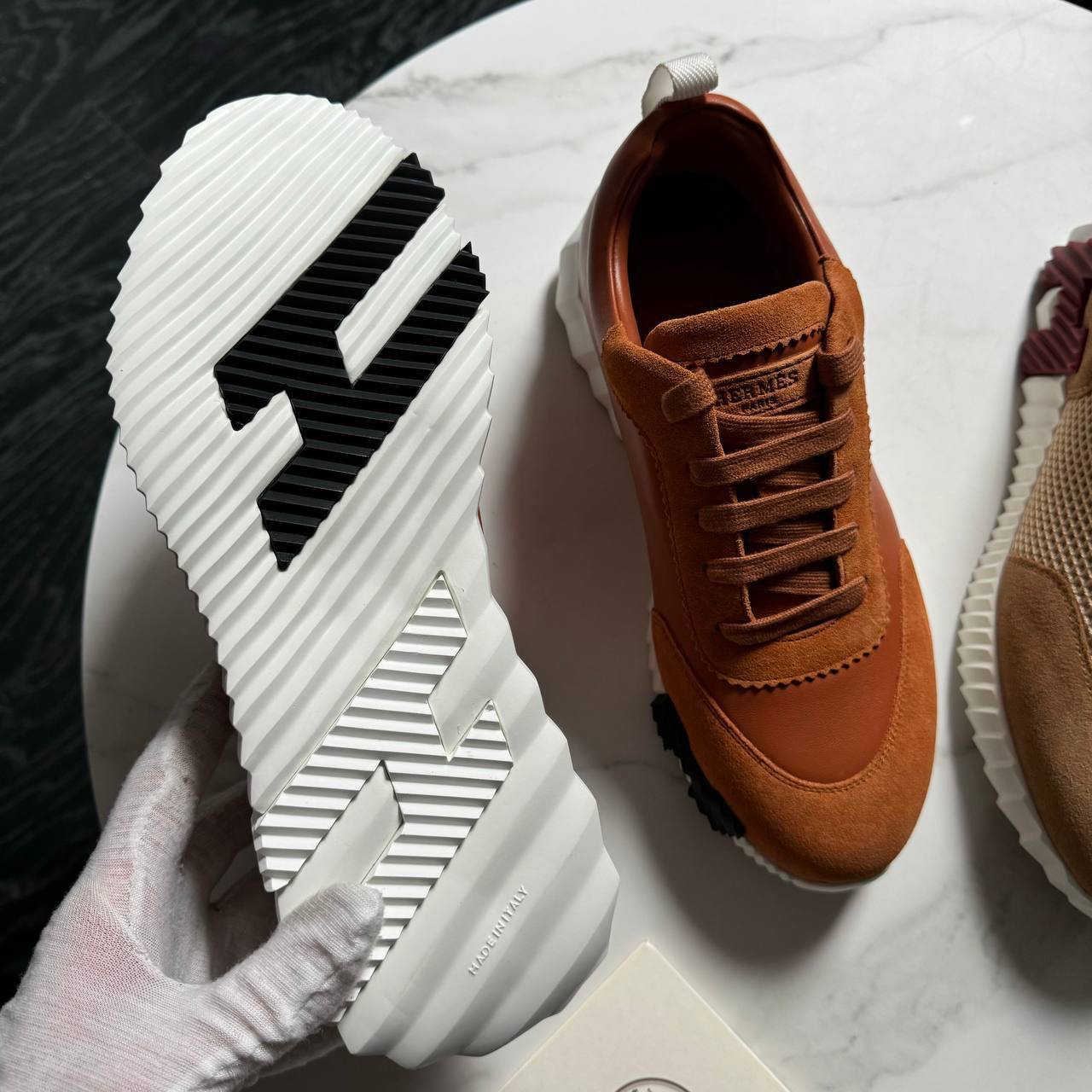 BP-53725 стильные кроссовки Hermes BP-53725 стильные кроссовки Hermes
