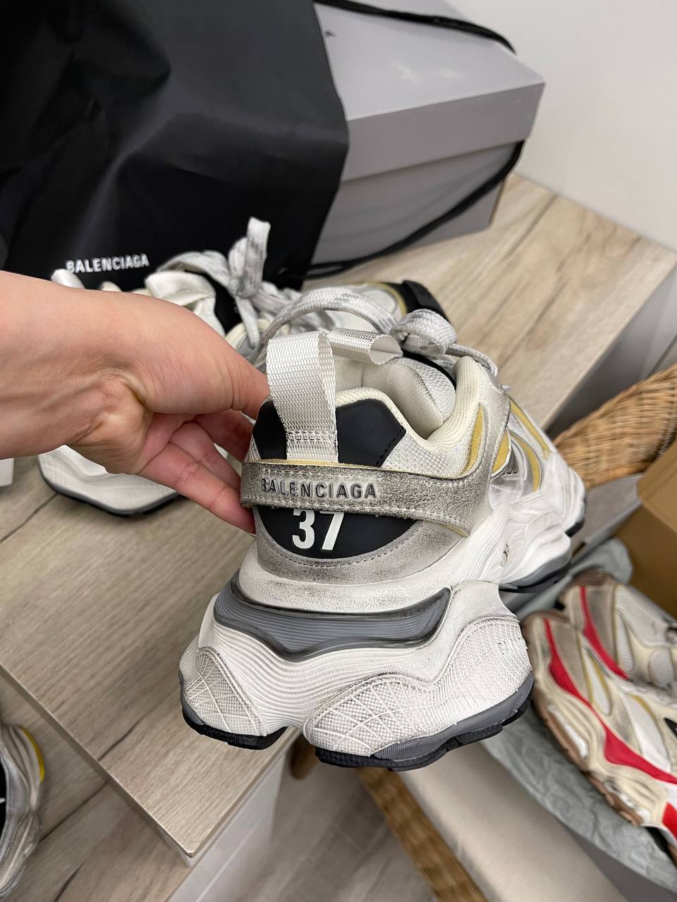 Коллекционные кроссовки Balenciaga BP-45944 Коллекционные кроссовки Balenciaga BP-45944