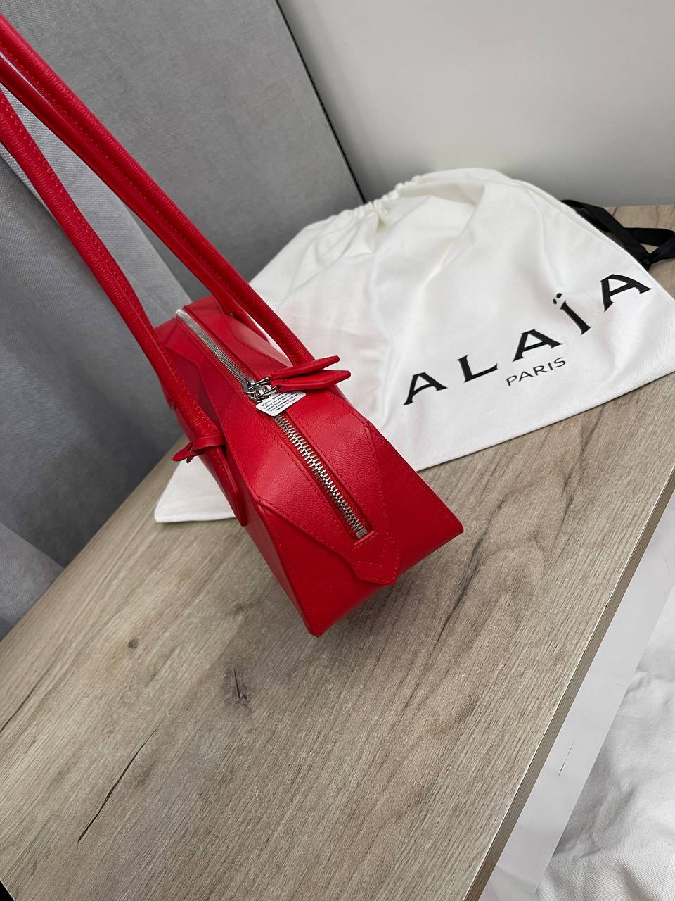 Коллекционная женская сумка Alaia BP-51918 Коллекционная женская сумка Alaia BP-51918