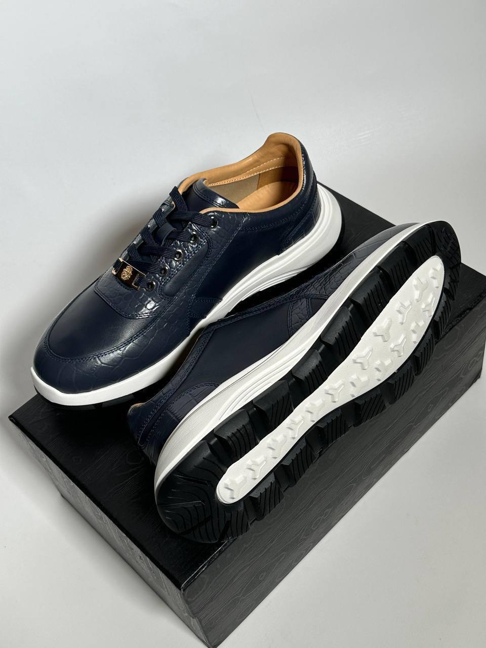 Кожаные кроссовки Billionaire темно-синие BP-42902 Кожаные кроссовки Billionaire темно-синие BP-42902