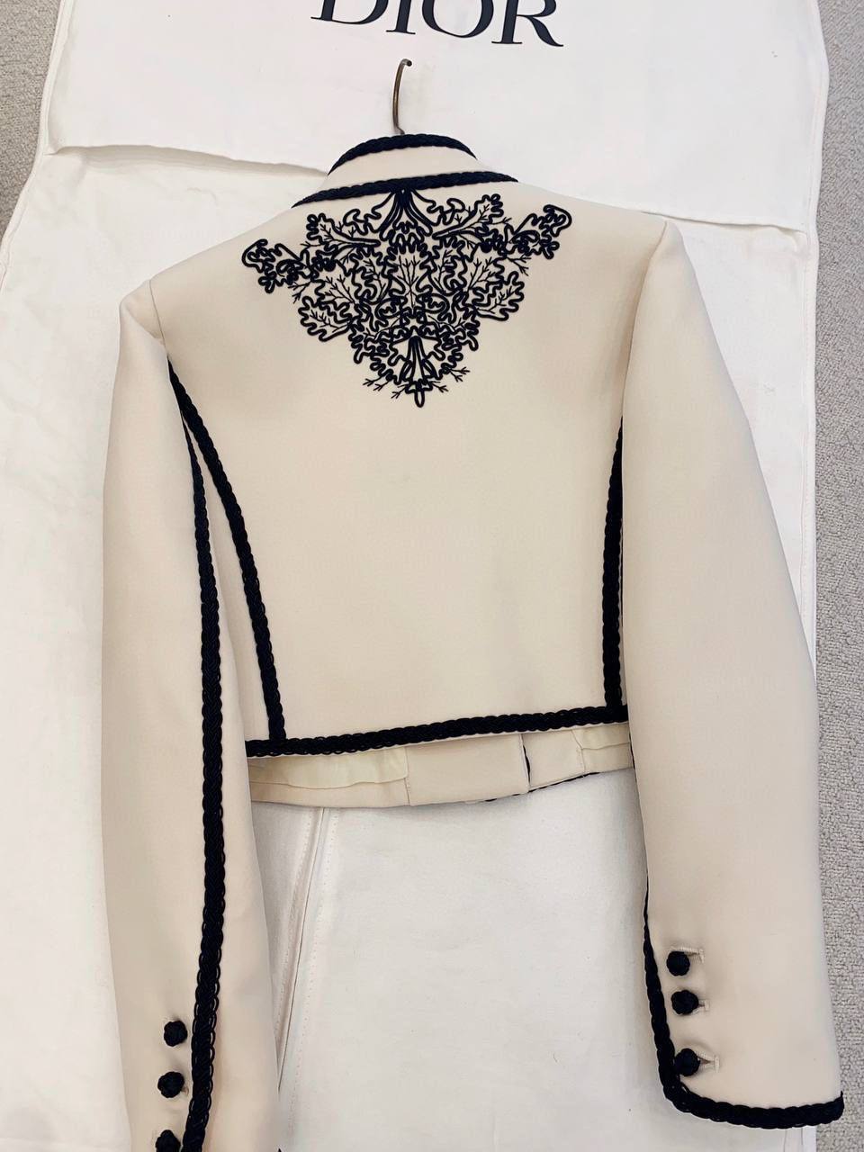 Жакет премиум Christian Dior BP-30669 Жакет премиум Christian Dior BP-30669