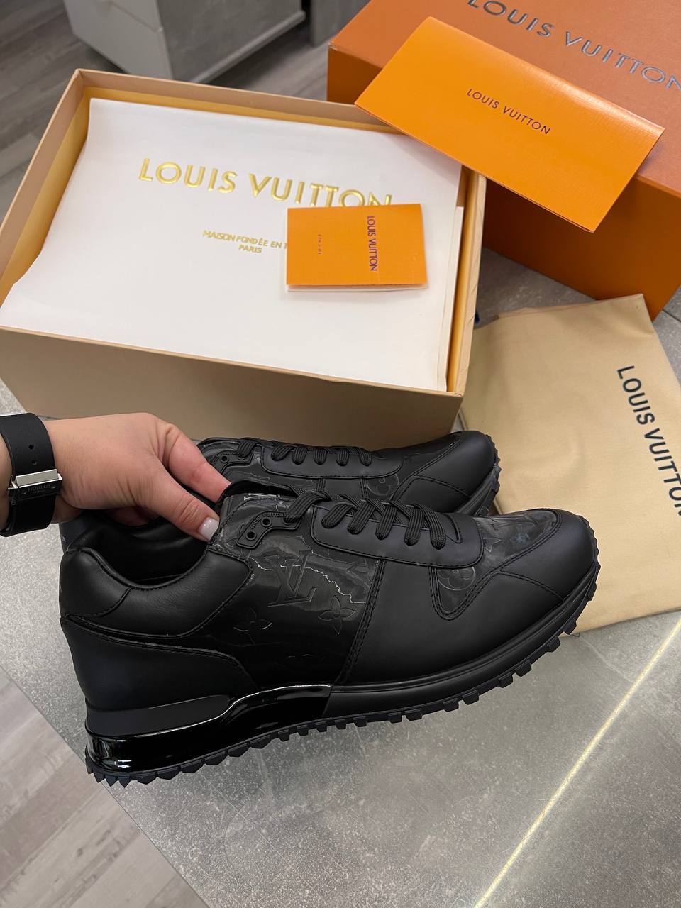 Кроссовки премиум Louis Vuitton BP-42931 Кроссовки премиум Louis Vuitton BP-42931