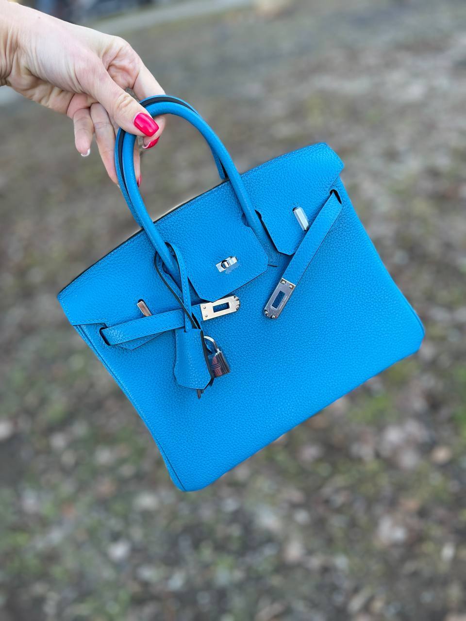 Трендовая женская сумка Birkin, 25 см, PHW Hermes BP-30988 Трендовая женская сумка Birkin, 25 см, PHW Hermes BP-30988