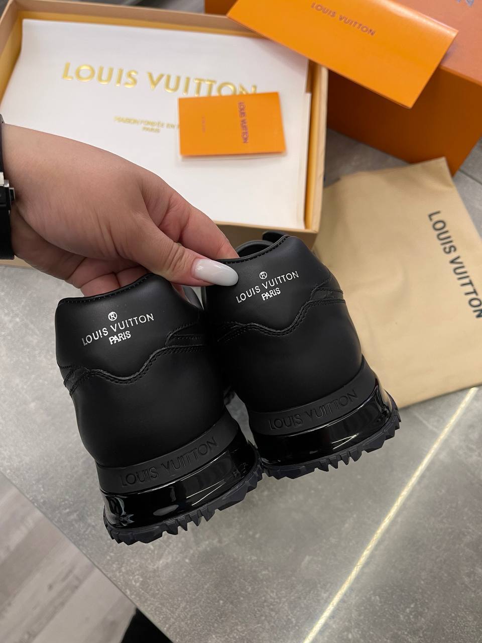 Кроссовки премиум Louis Vuitton BP-42931 Кроссовки премиум Louis Vuitton BP-42931