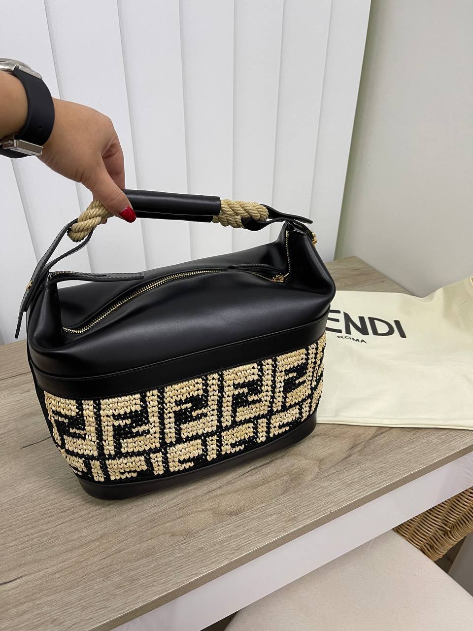 Элитная женская сумка Fendi BP-21530 Элитная женская сумка Fendi BP-21530