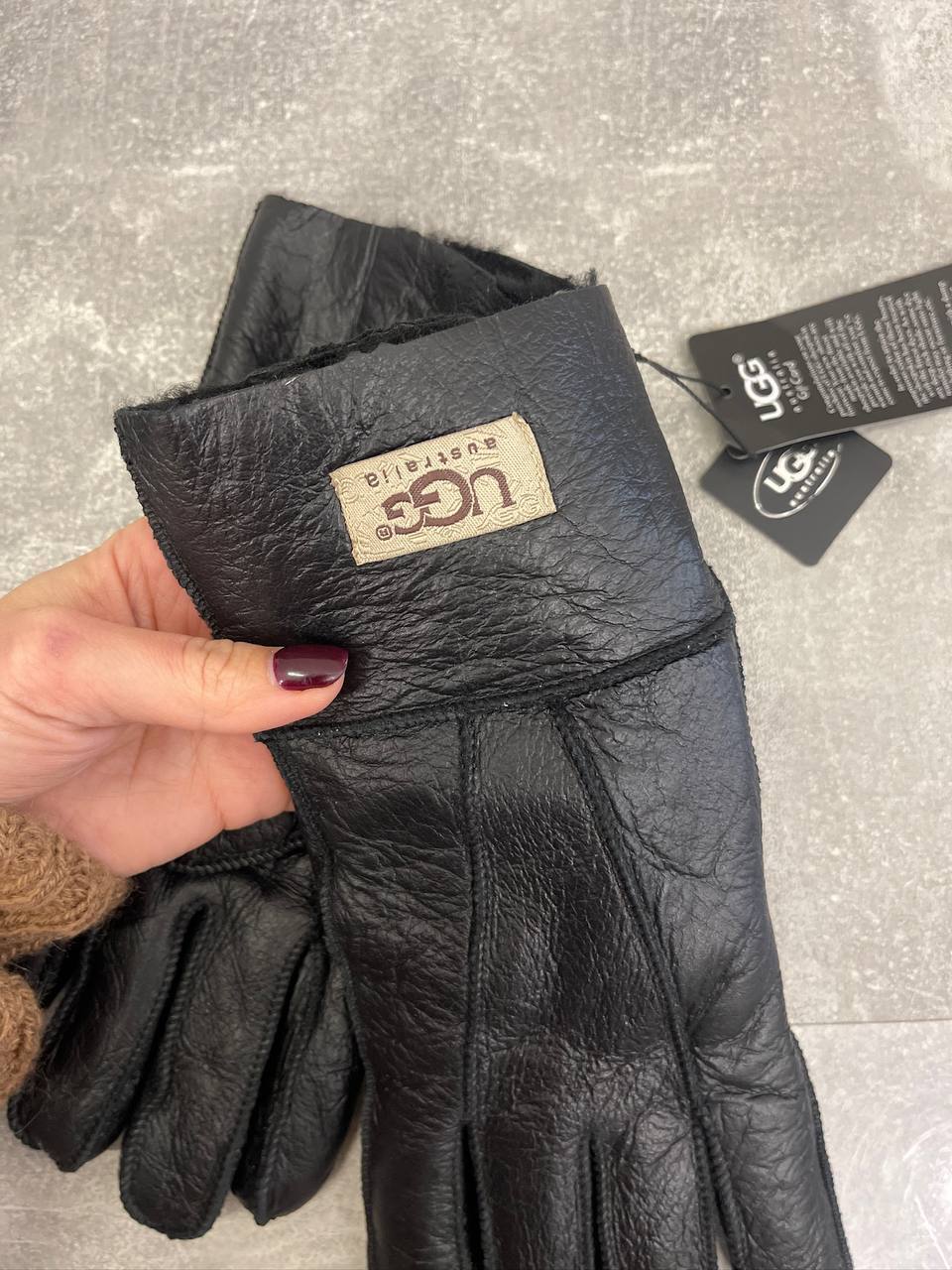 Ugg Australia BP-43161 эксклюзивные перчатки для мужчин Ugg Australia BP-43161 эксклюзивные перчатки для мужчин