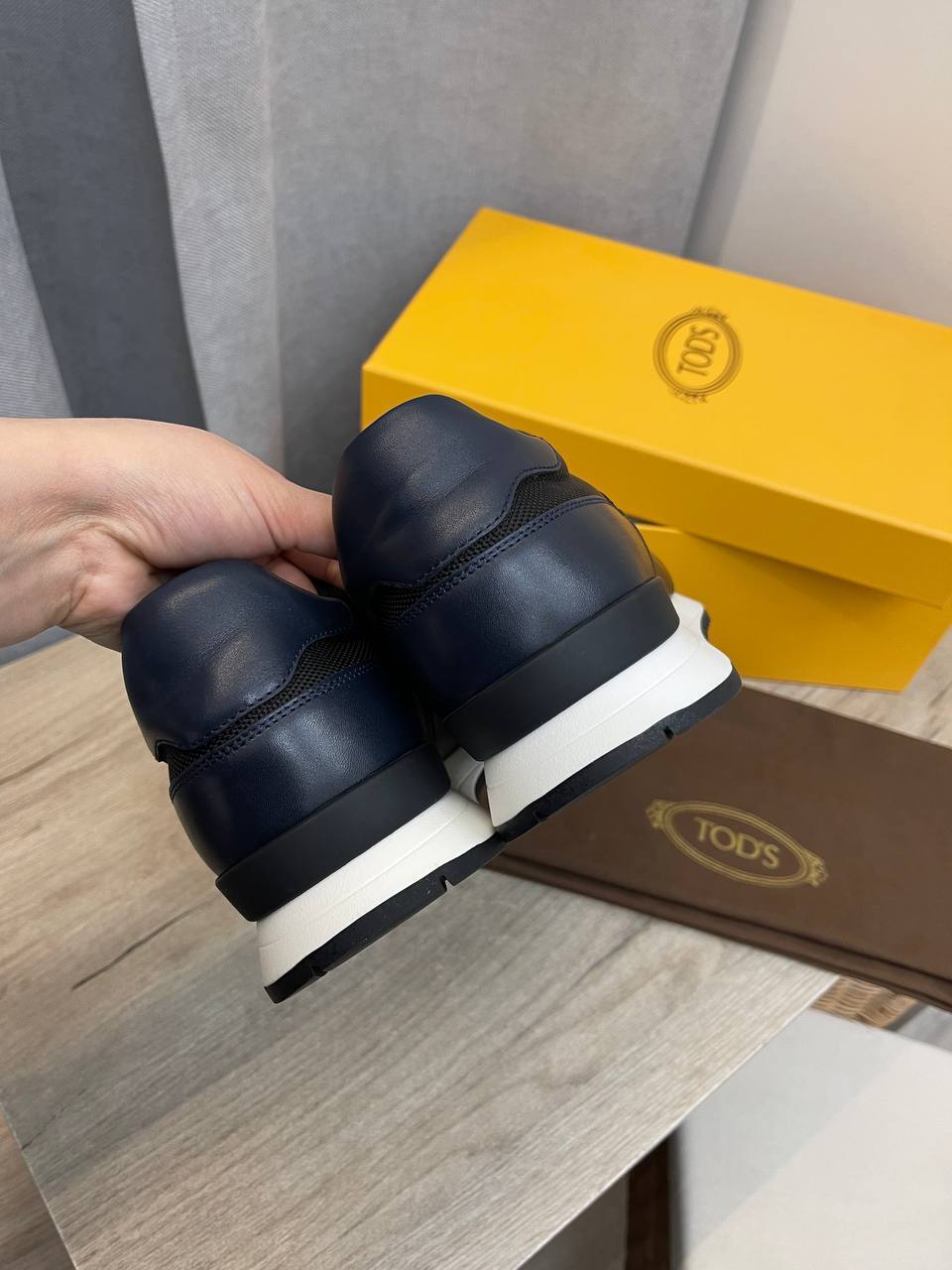 Tods премиум кроссовки BP-46163 Tods премиум кроссовки BP-46163