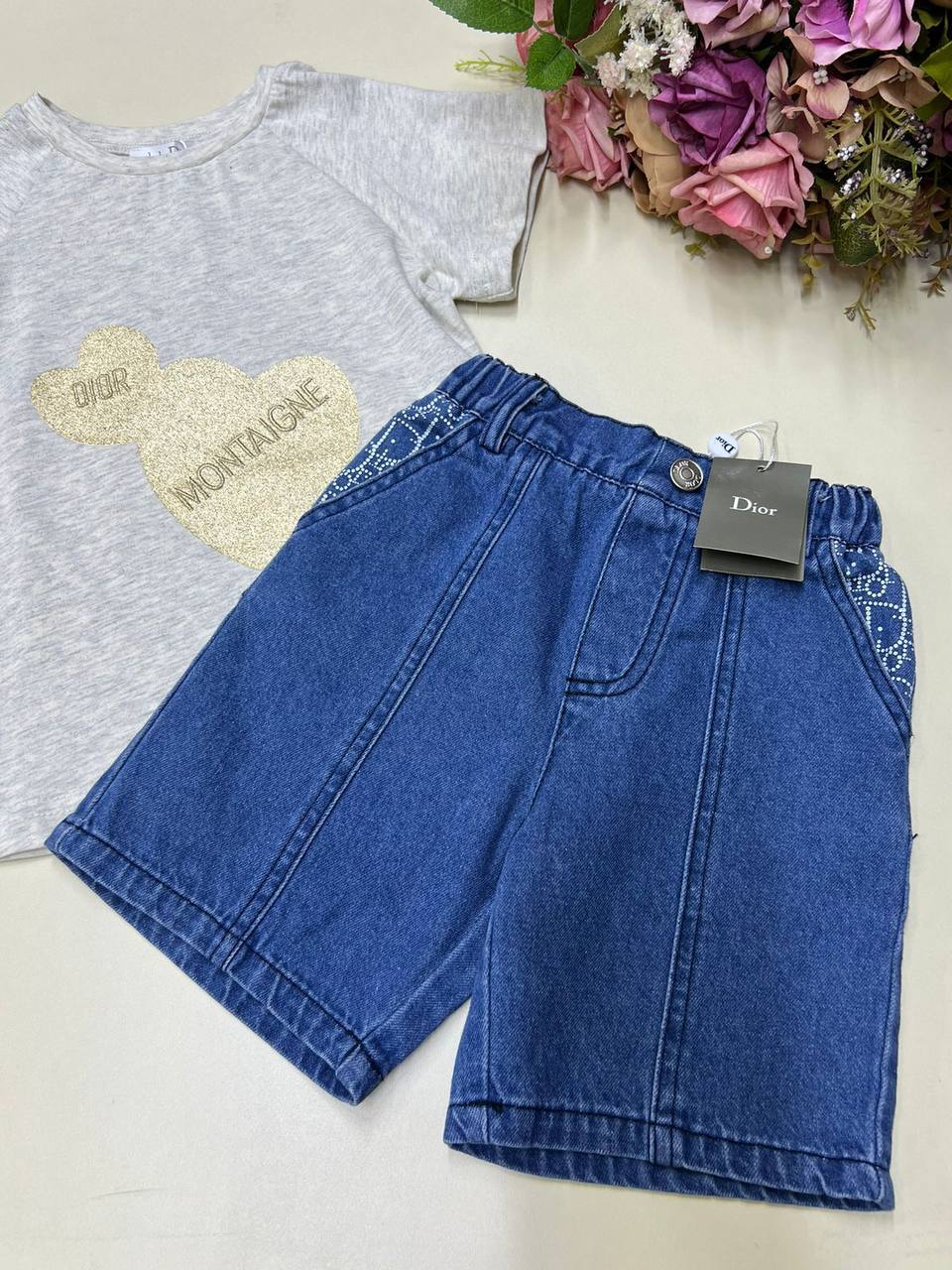 Костюм из высококачественной ткани Christian Dior BP-33832 Костюм из высококачественной ткани Christian Dior BP-33832